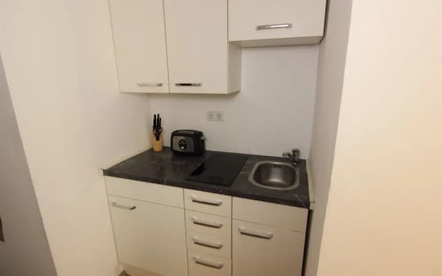 CheckVienna – Apartment Ölweingasse - photo 5