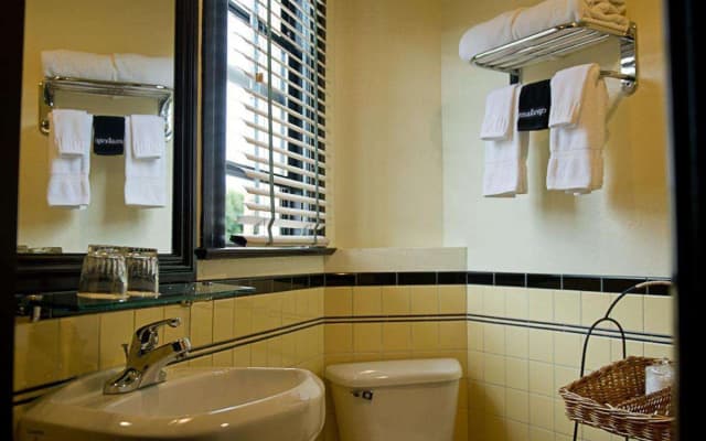 Hotel Boheme - photo 4