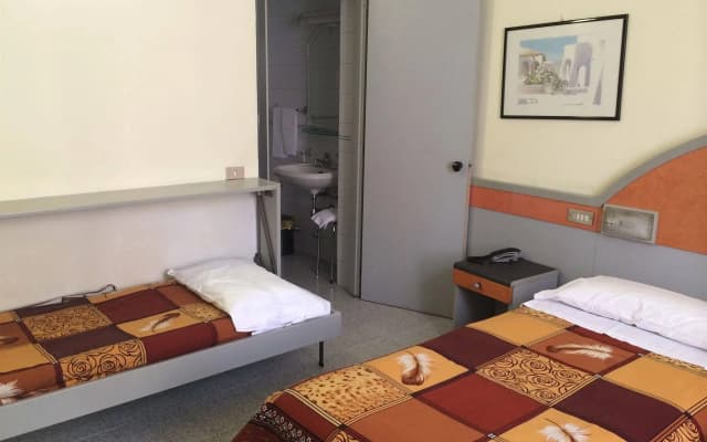Hotel Mazzini - photo 2