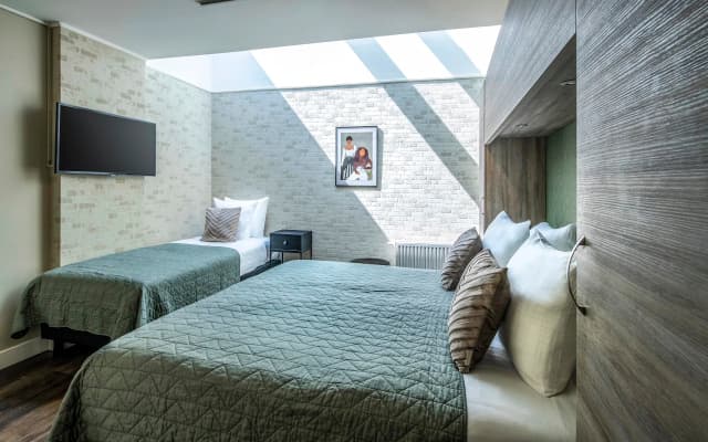 Atlantis Hotel Amsterdam - photo 4