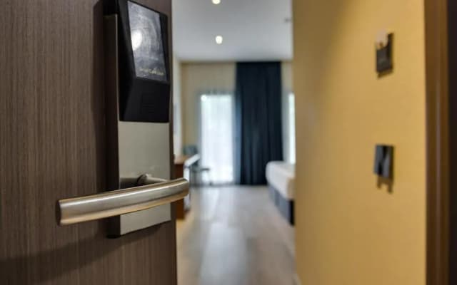 Hotel Eleven Inn Tbilisi - photo 4