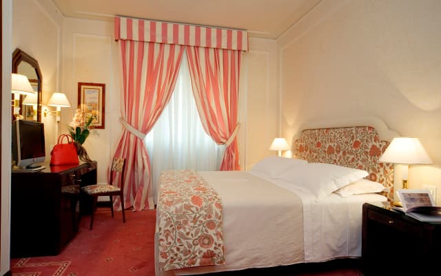 Hotel De La Ville - photo 5