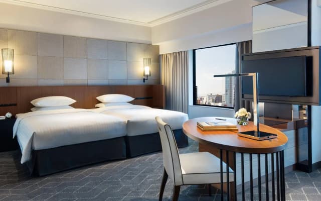 Courtyard by Marriott Shin-Osaka Station - photo 4