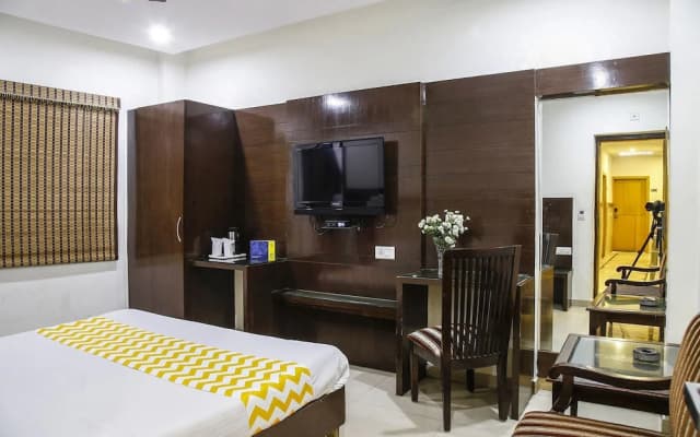 FabHotel Station 3 - photo 5