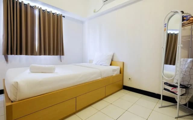 Pool View @ The Wave Apartment near Epicentrum Kuningan - photo 5
