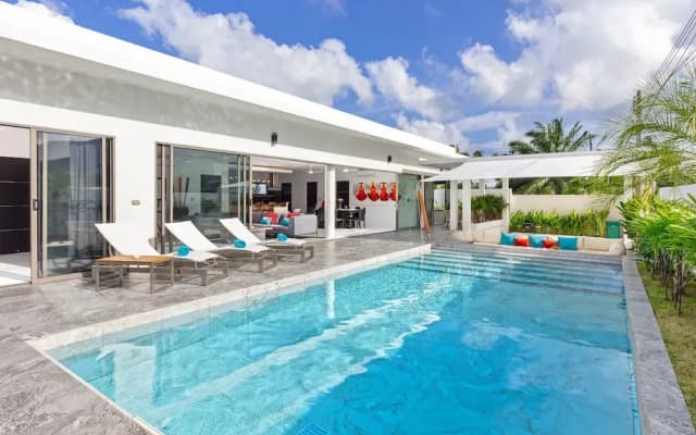 Open-space Design 4BR Pool Villa Luna - photo 5