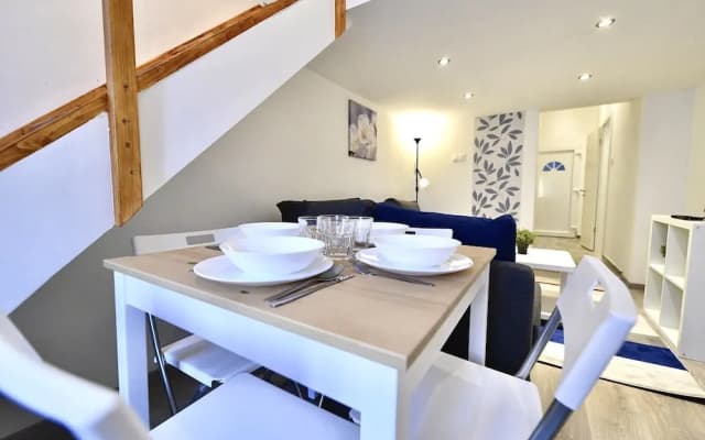 Cosy two bedroom flat in Rottenbiller str, Sky - photo 4