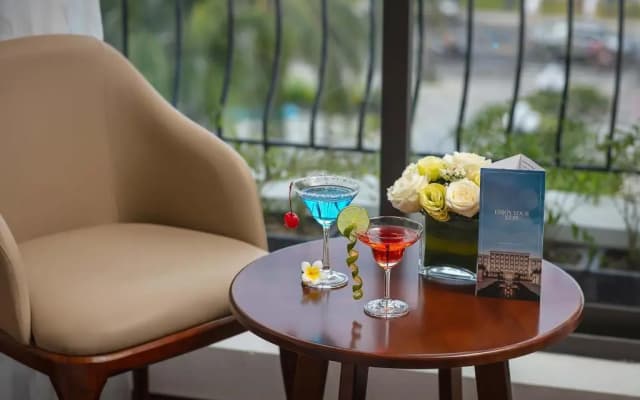 Nesta Hotel Da Nang - photo 4