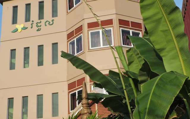 Rumdul Hotel - photo 4