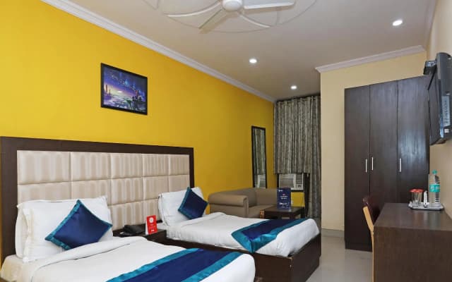 OYO 4184 Hotel Raj - photo 3