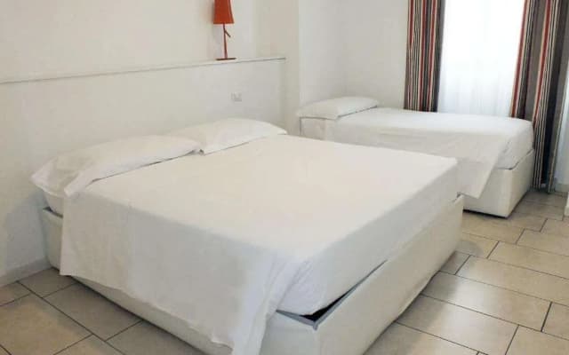 Bb Hotels Aparthotel Visconti - photo 3