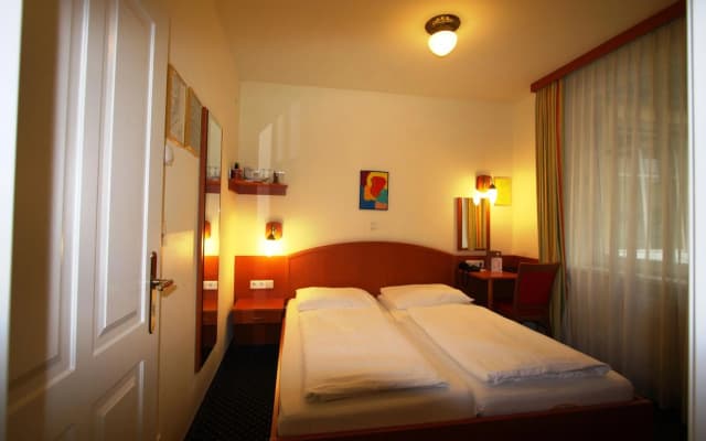 SUITE HOTEL 900m ZUR OPER - photo 4