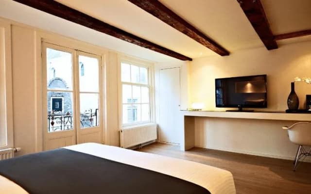Ams Suites - photo 5