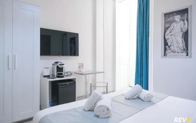 Viale Giulio Cesare Guest House - photo 4