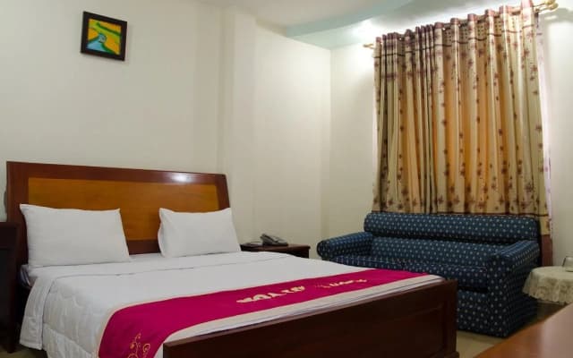 Hoa Lu Hotel - photo 2