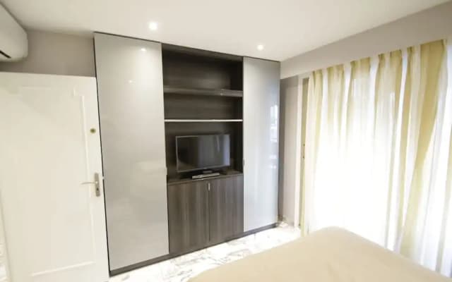 B&B Le France Nice Centre - photo 4