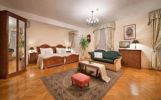 Boutique Hotel Constans - photo 4