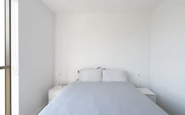 Modern Apartment in Darling Harbour - photo 5
