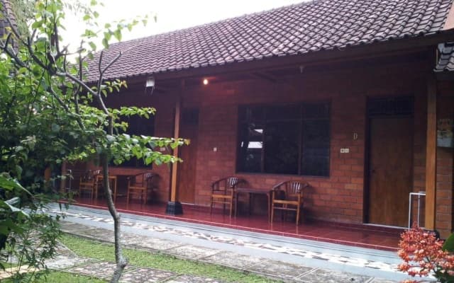 Madra Homestay - photo 3