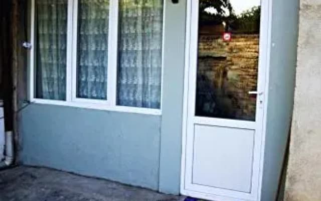 Natali's Guesthouse - photo 4