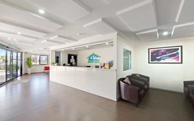 Valuesuites Penrith - photo 2