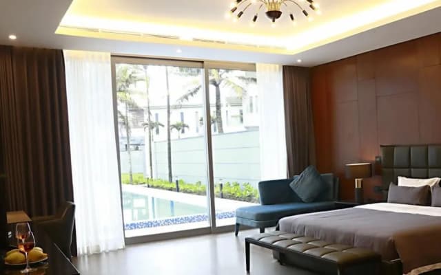 Luxury Yacht Villa - photo 4