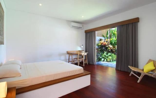 Villa Sebelah - photo 4