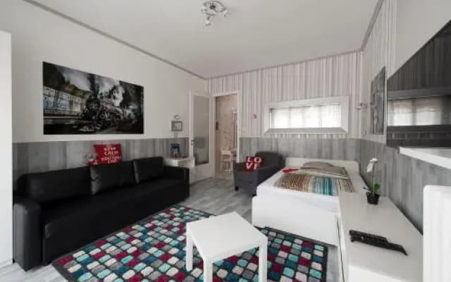 Monroe Central Budapest - photo 4