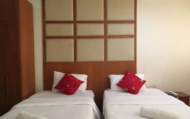 Siam Inn - photo 4