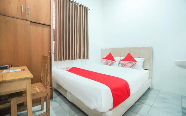 OYO 150 Harmoni Residence - photo 2