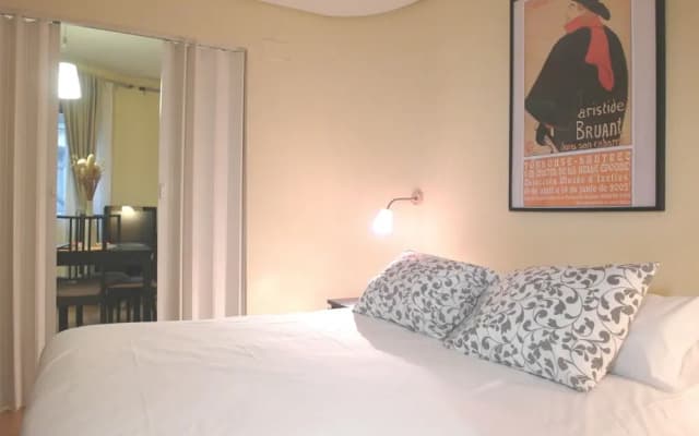 DFlat Escultor Madrid 106 Apartments - photo 3