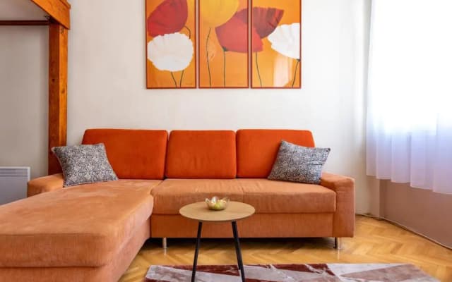 Central Design Apartment - photo 3