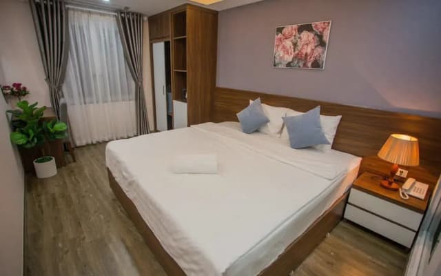 Green Hotel Apartment HN- by Bay Luxury - photo 5