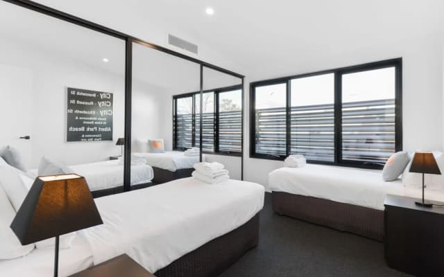 Boutique Stays - Port Haven - photo 3