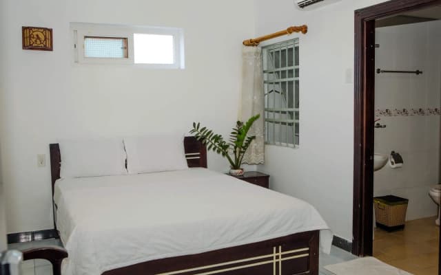 Emerald Hotel - photo 2