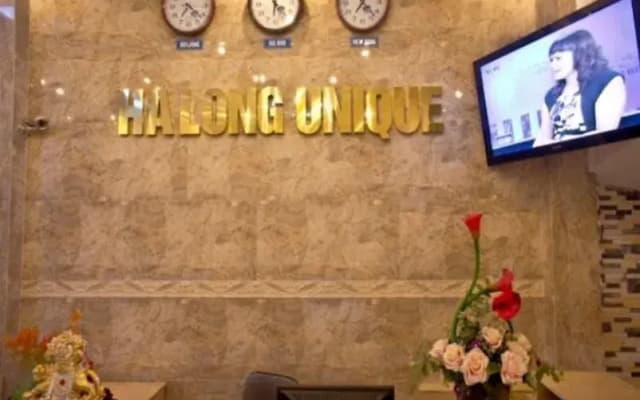 Halong Unique Hotel - photo 2