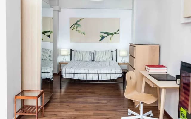 Modern-deluxe central apt in Athens - photo 2