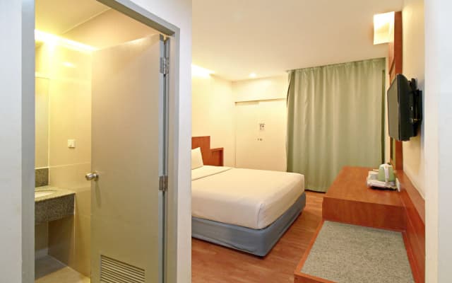 Ten Stars Hotel Pratunam - photo 5