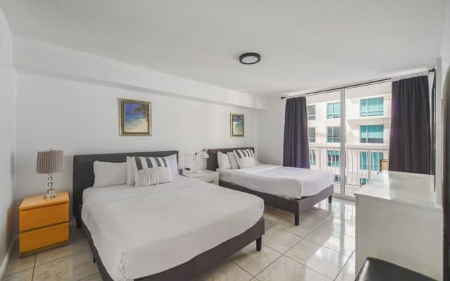 Brickell Bay 3304 - photo 3