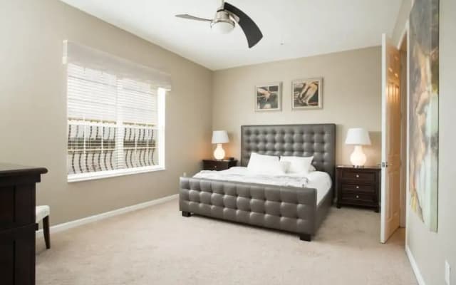 Lake View 3 Br Condo by RedAwning - photo 2