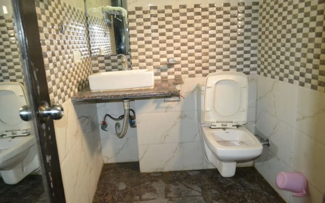 Hotel Apple Villa @ Paharganj - photo 5