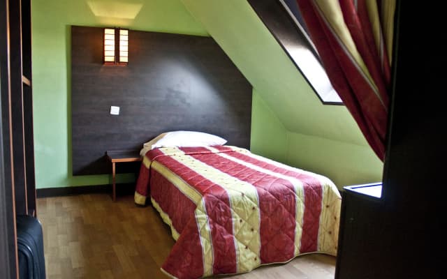 Hotel Cambrai - photo 3