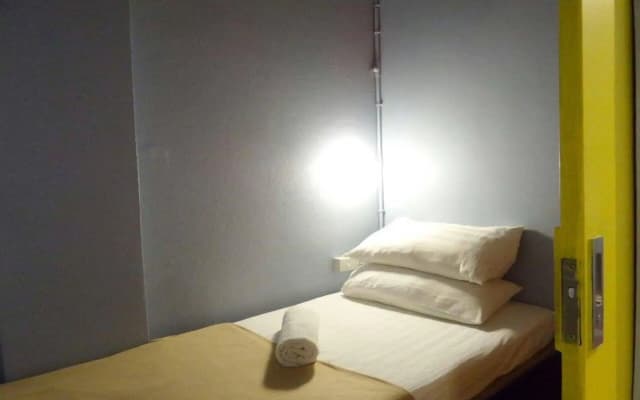 2230 Hostel - photo 3