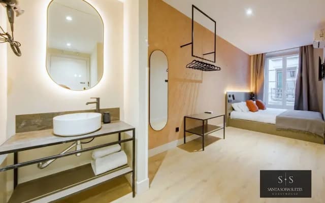 Santa Sofia Suites - photo 3