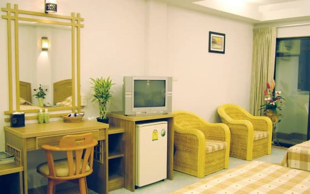 Phranang Place Hotel - photo 5