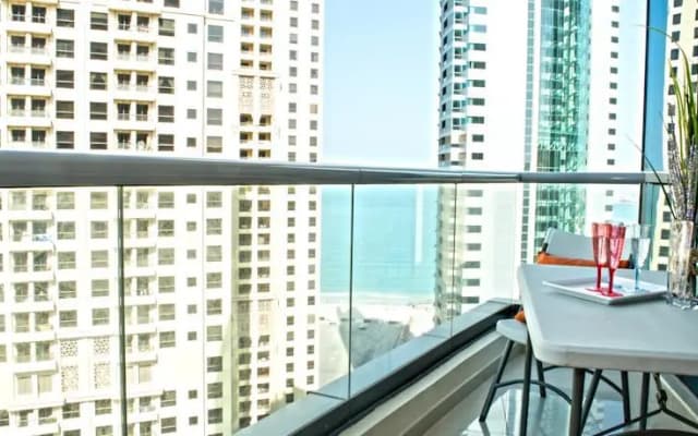 Quest Bay Central West Tower - photo 2
