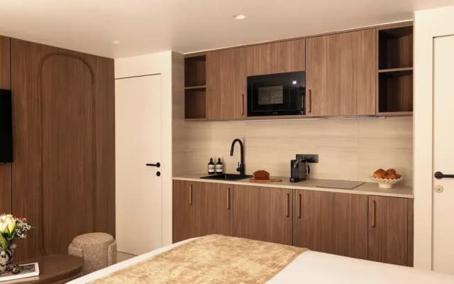 Beautiful Studio for 2 People in Marais - photo 3