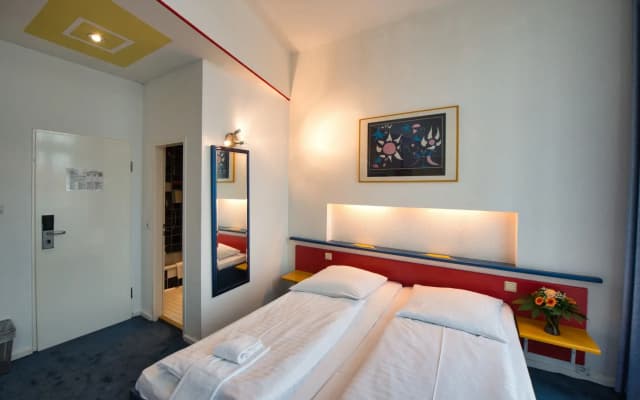 Art Hotel Charlottenburger Hof - photo 4