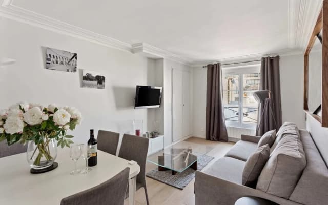 Modern Apartment Near Opera Garnier - photo 2