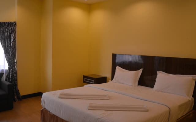 Taj Place Residency - photo 3
